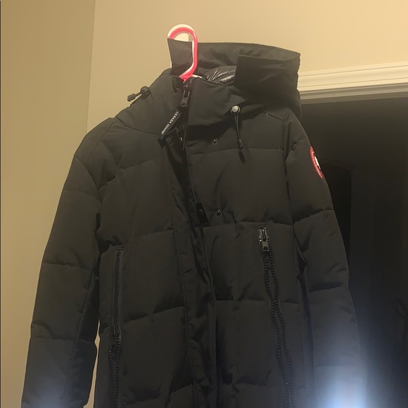 Canada Goose Jackets & Blazers - CANADA GOOSE COAT